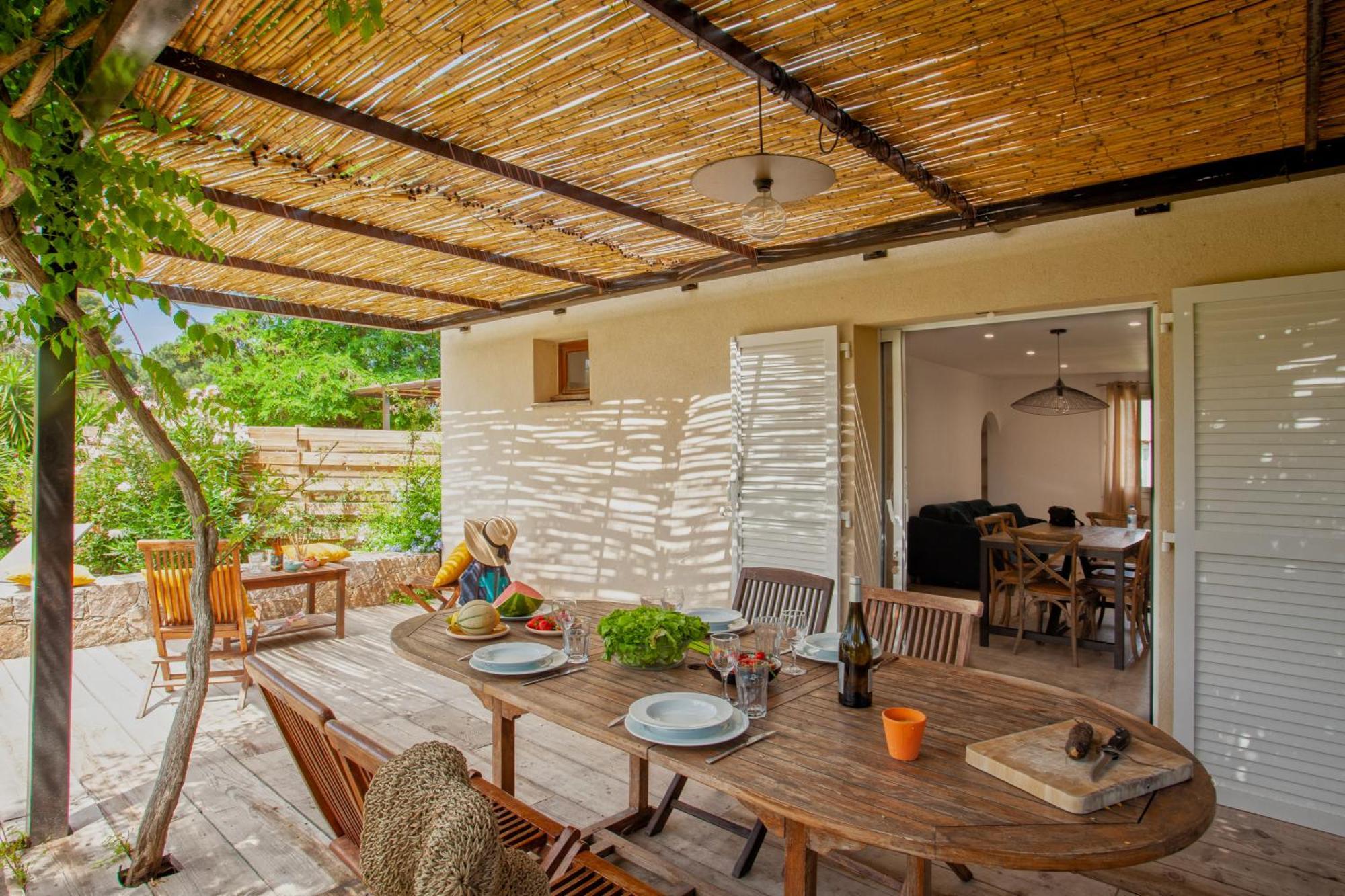Residence Acquavital Кальви Экстерьер фото