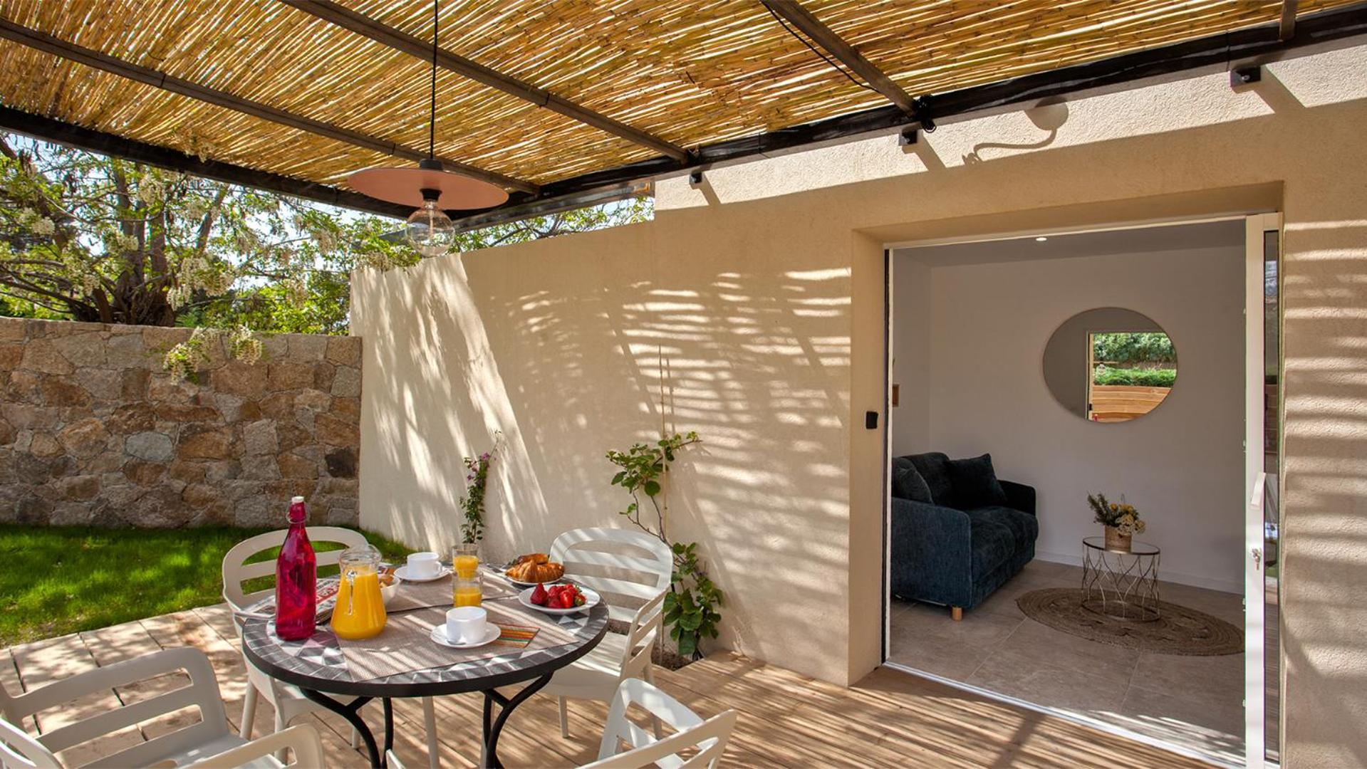 Residence Acquavital Кальви Экстерьер фото